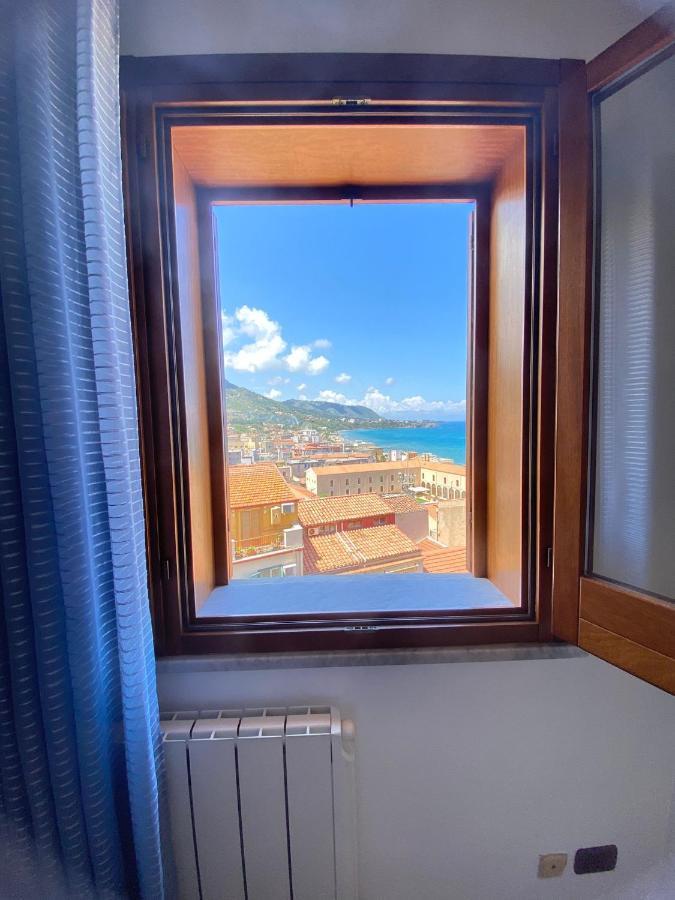 Ruggero House Apartamento Cefalù Exterior foto